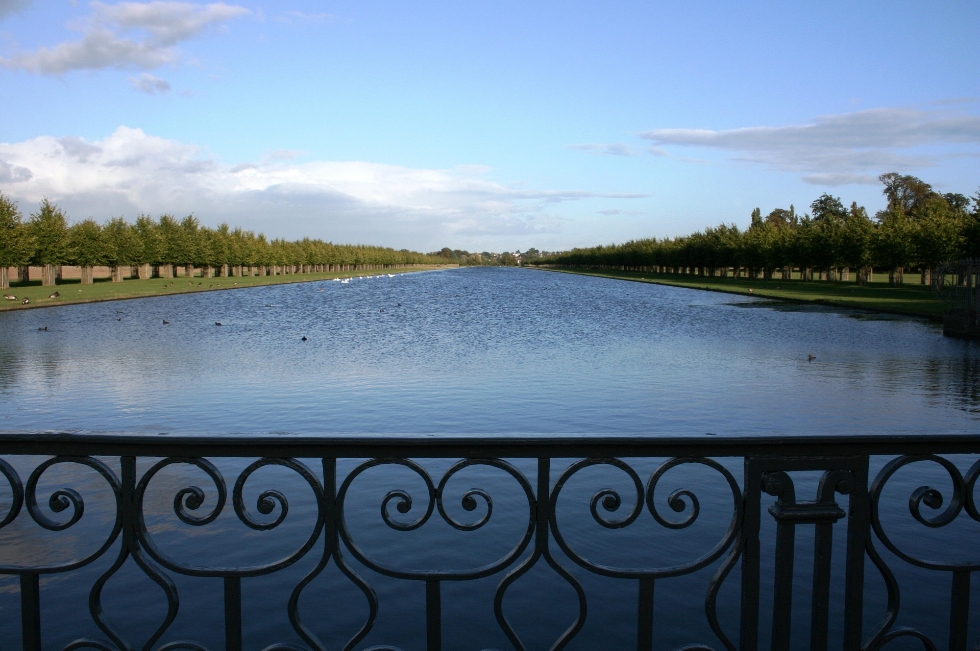 Hampton Court Tour